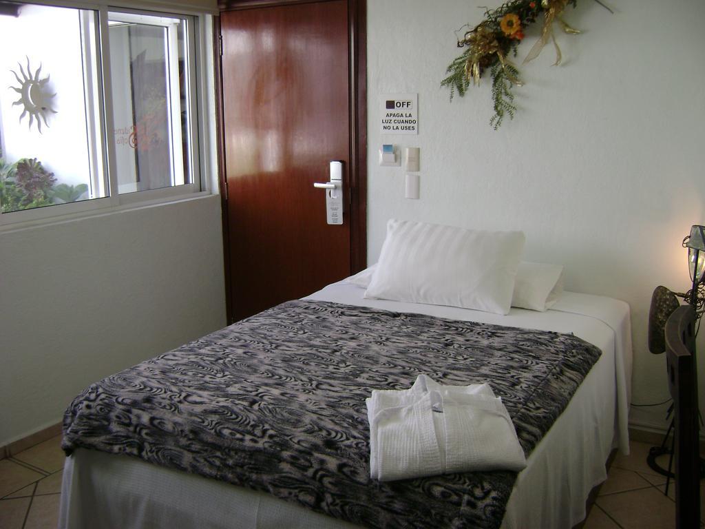 Hotel Residencia Sofia Querétaro Esterno foto