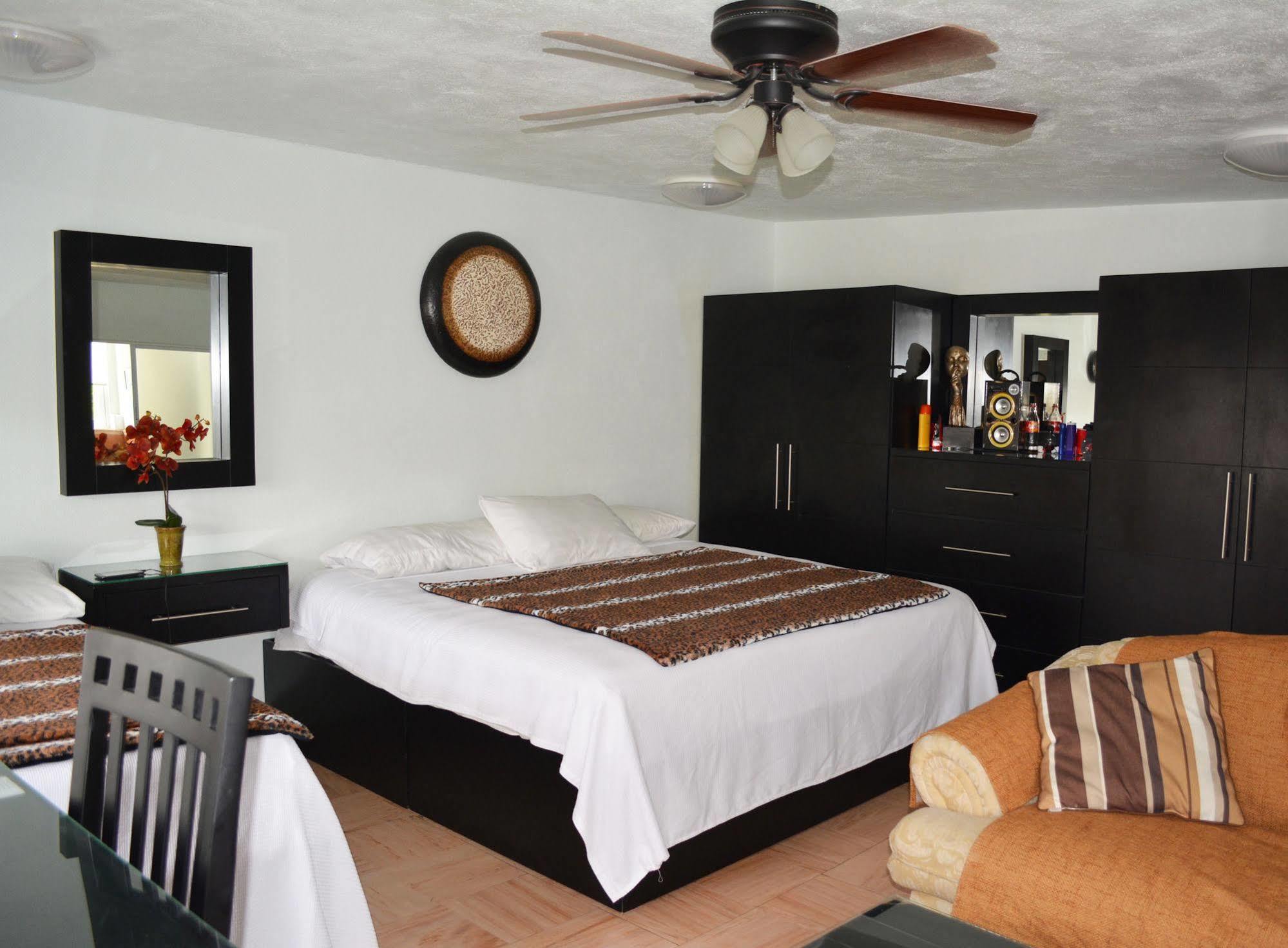 Hotel Residencia Sofia Querétaro Esterno foto